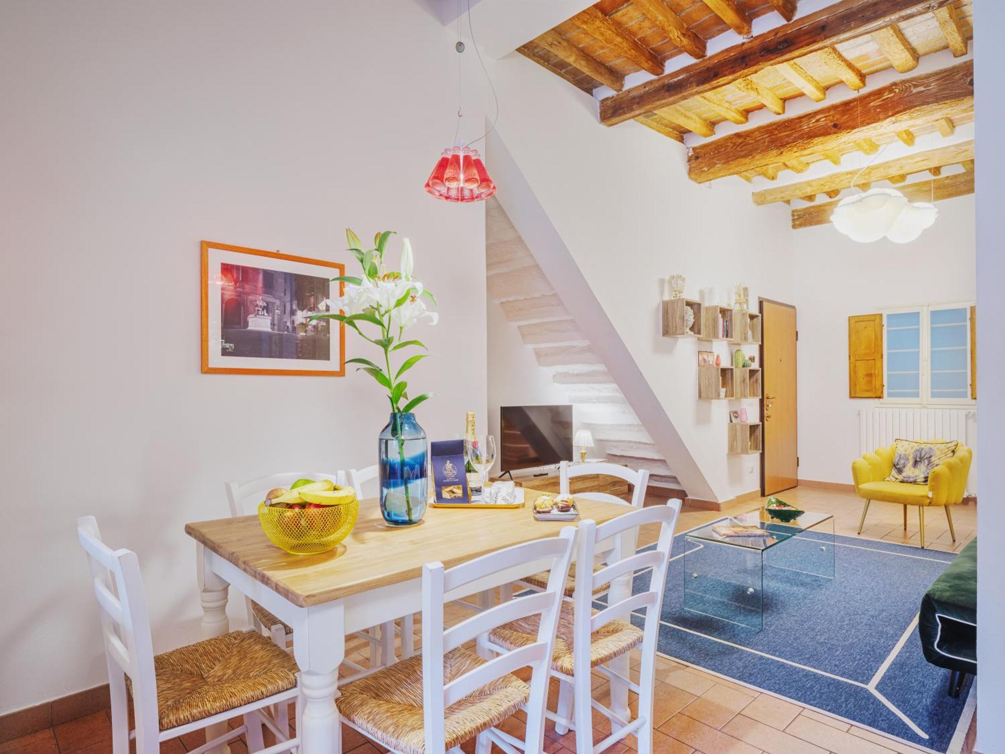 Michael'S Home - Cozy Apartment In The Heart Of 卢卡 外观 照片